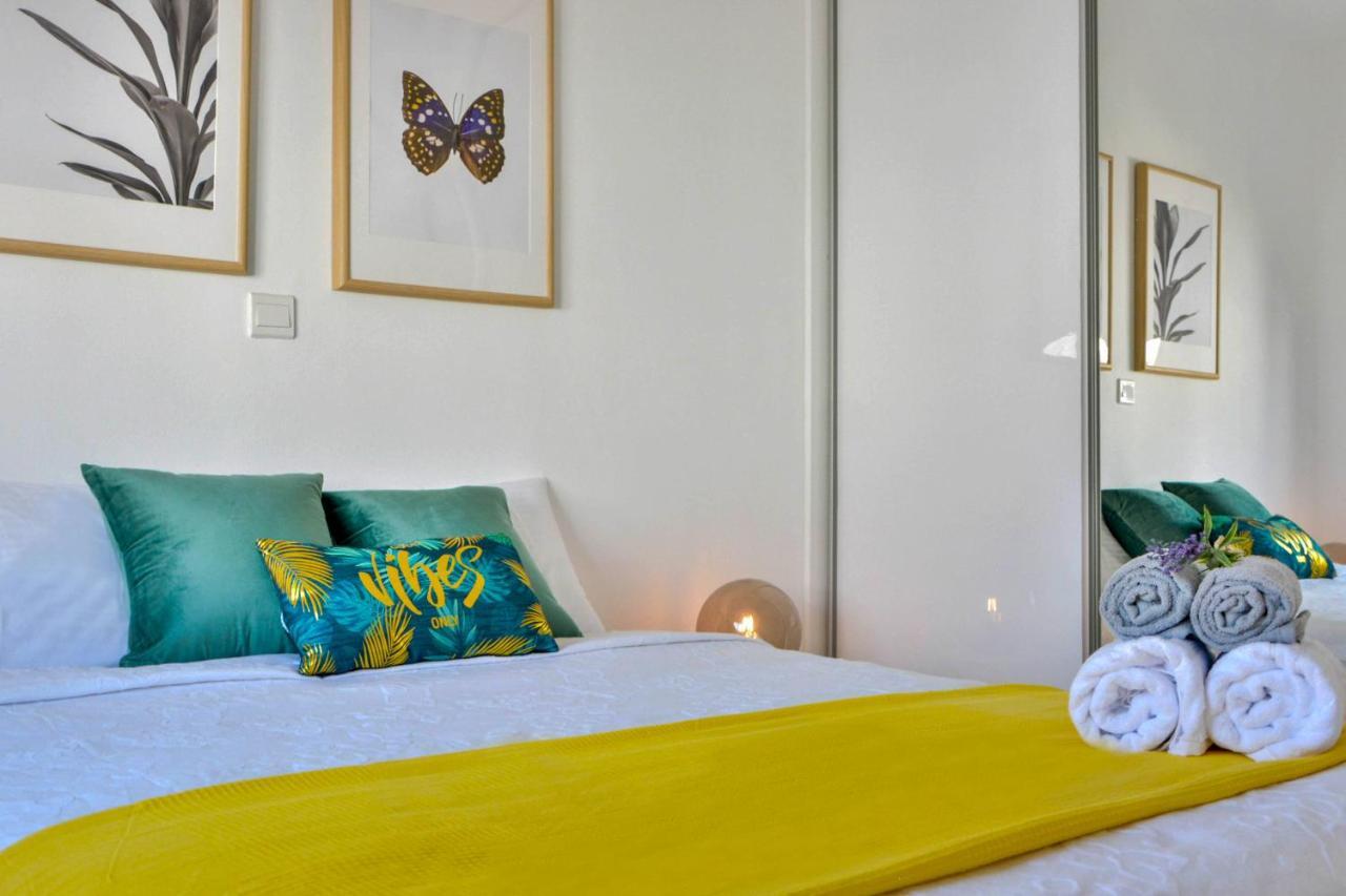 Phaedrus Living: Seaside Luxury Flat Lighthouse 67 Lägenhet Paphos Exteriör bild
